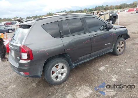 2016 Jeep Compass Latitude из США, поврежденный, VIN 1C4NJCEAXGD735738